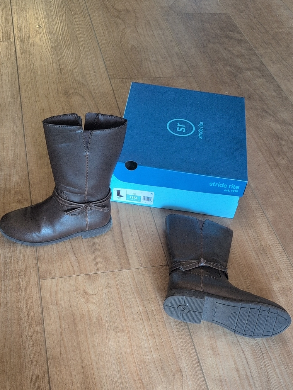 13 Stride Rite Brown Girls Tall Boots with Knot Detail